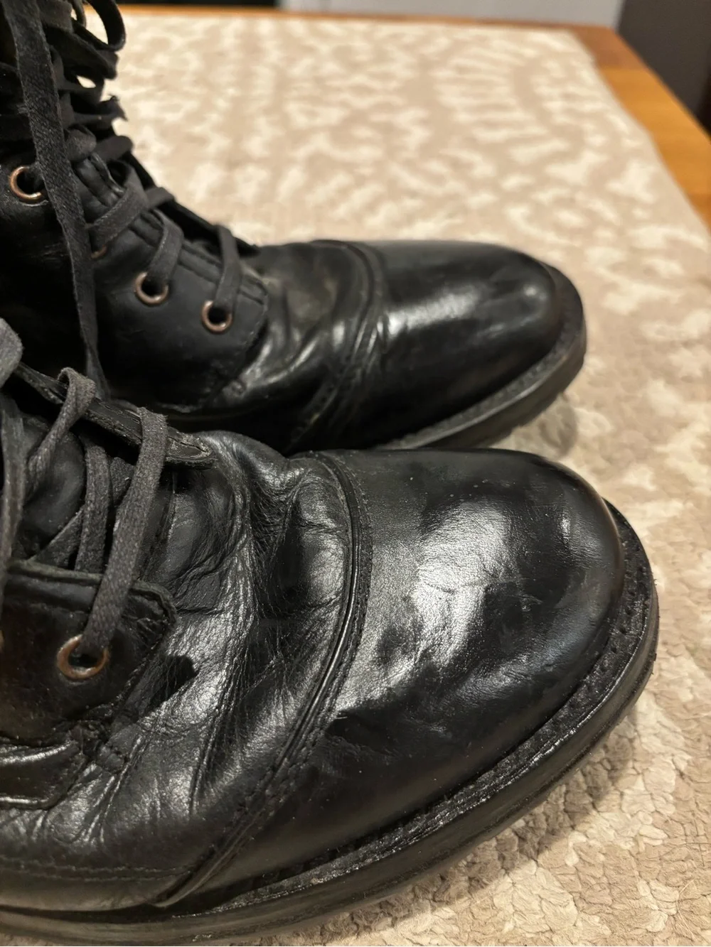 M3dium Men’s Military Officer Combat Boots Vibram Black Size 8  ***WITH FLAWS***